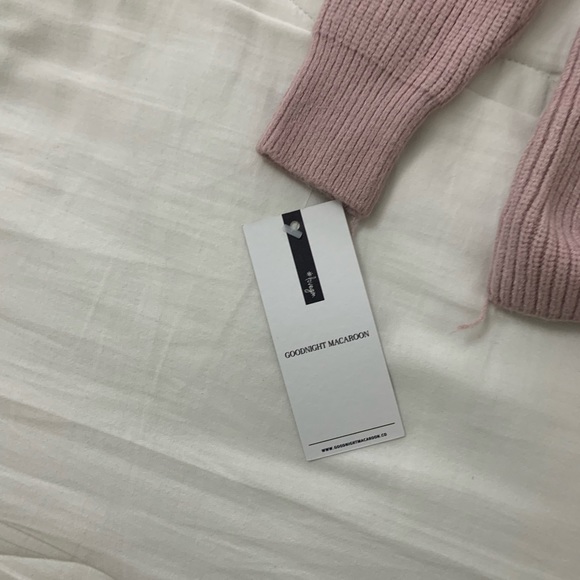 Goodnight Macaroon Marie Side Tie V Neck Sweater - Picture 5 of 5